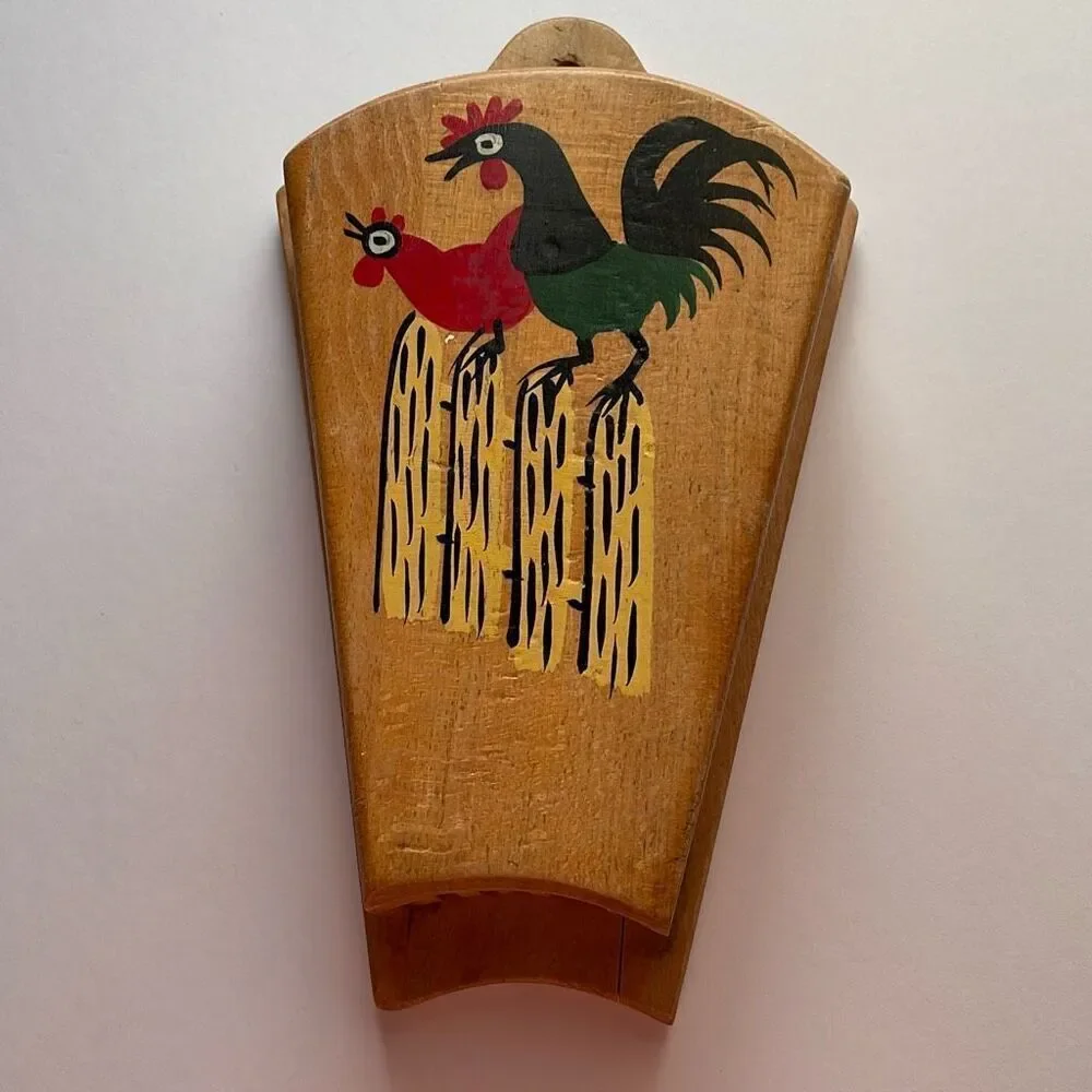 Vintage Midcentury Nevco Rooster painted wooden 5 knife holder.